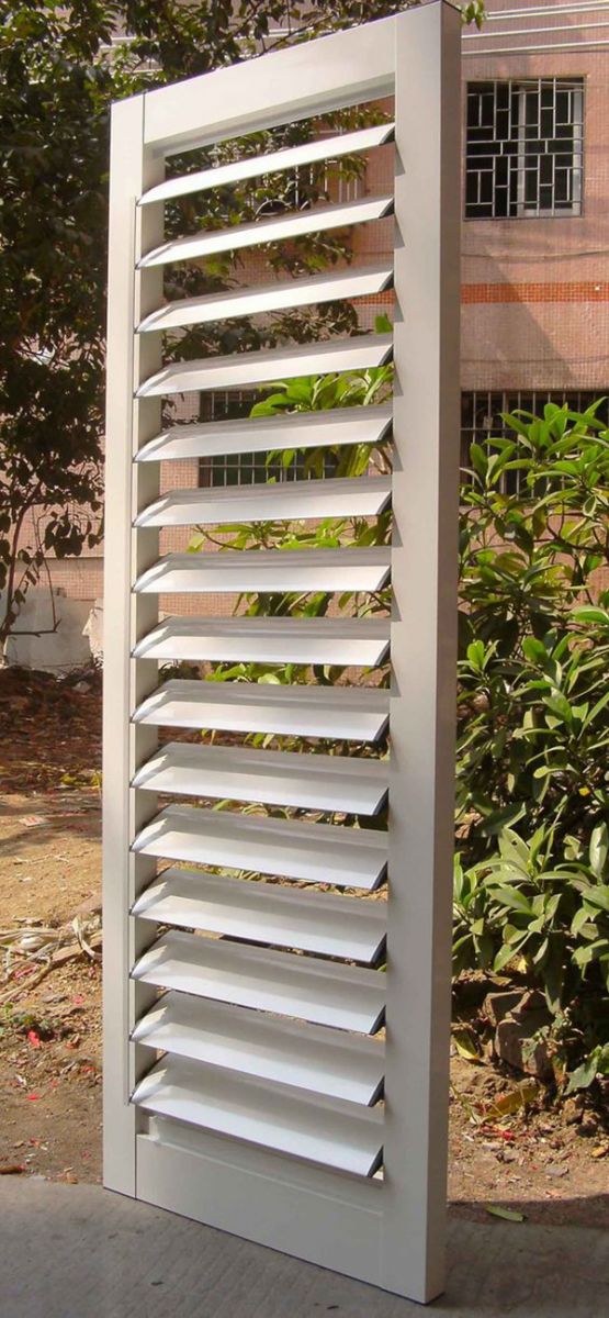 cua-chop-lat-nhom-kinh-9