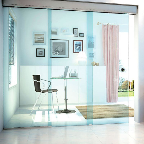 cua-kinh-lua-treo-ray-nhom-2