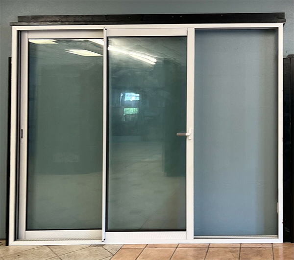 cua-lua-nhom-kinh-3-canh-1