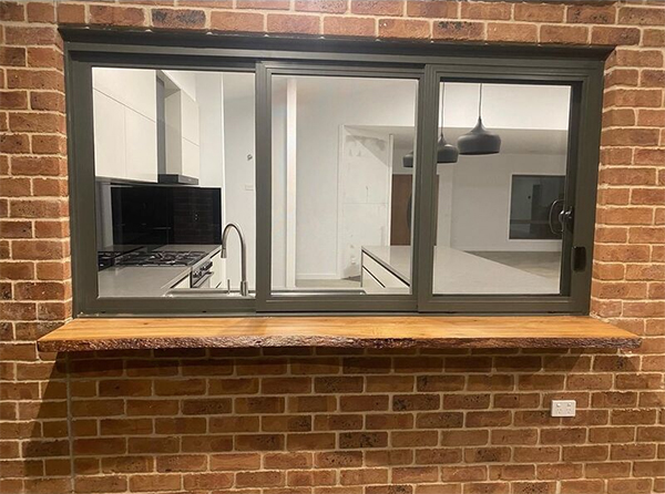 cua-lua-nhom-kinh-3-canh-12