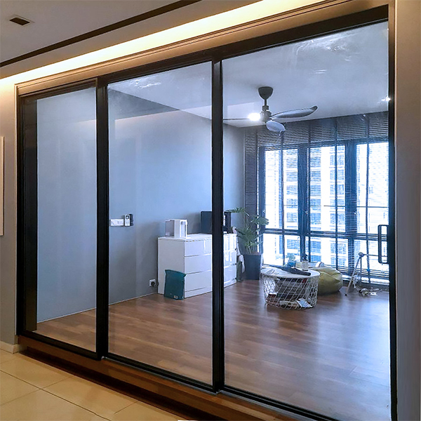 cua-lua-nhom-kinh-3-canh-3