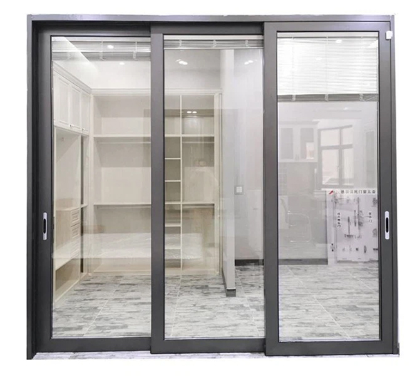 cua-lua-nhom-kinh-3-canh-6