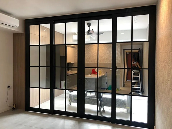 cua-nhom-kinh-4-canh-1