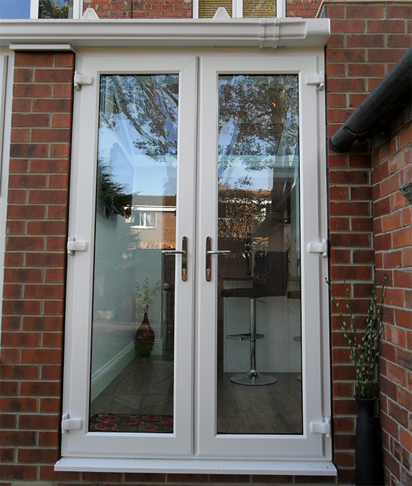 cua-nhom-kinh-mno-quay-2-canh-10