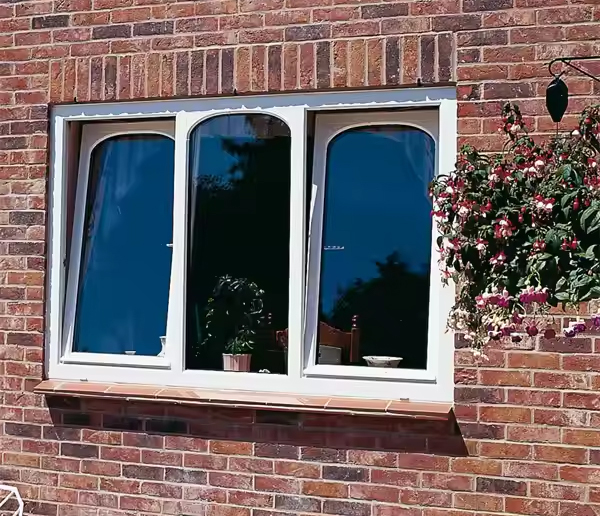 cua-so-nhom-kinh-mo-hat-11