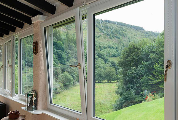 cua-so-nhom-kinh-mo-hat-6