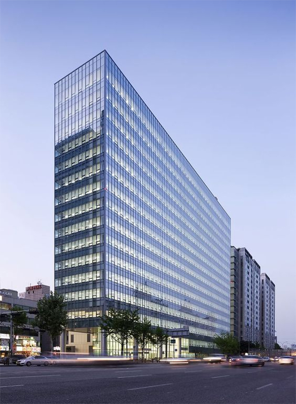 vach-kinh-mat-dung-lo-do-1