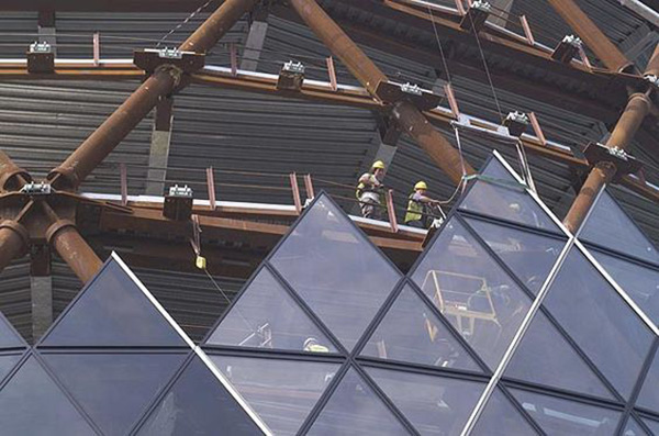 thi-cong-nhom-kinh-3